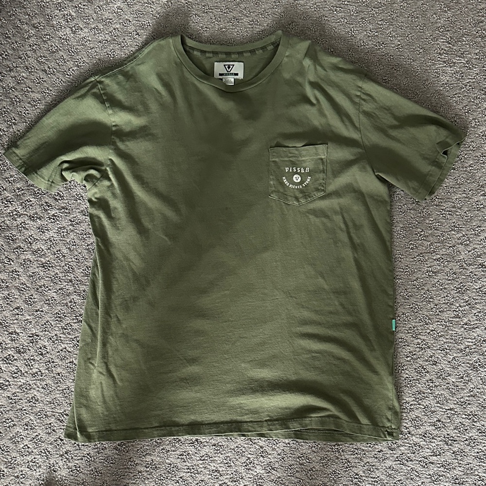 VISSLA Olive Green Short Sleeve pocket tee. XL